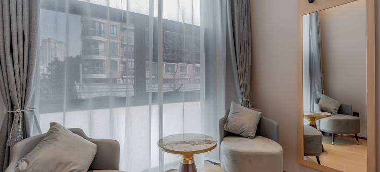 艾扉酒店(上海徐家汇宛平南路店)图片