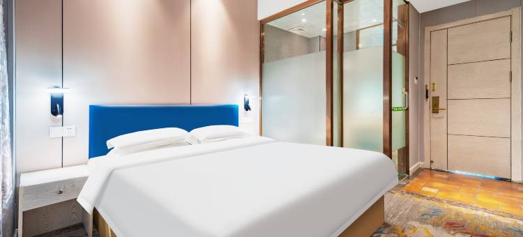 霓尚精品酒店(威海高铁站韩乐坊店)图片