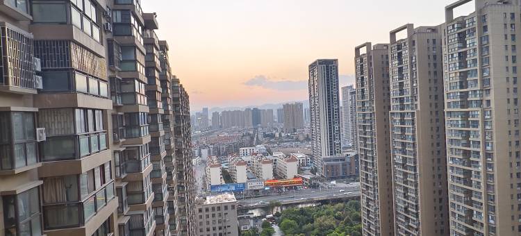 书云青年旅舍(昆明火车站店)图片