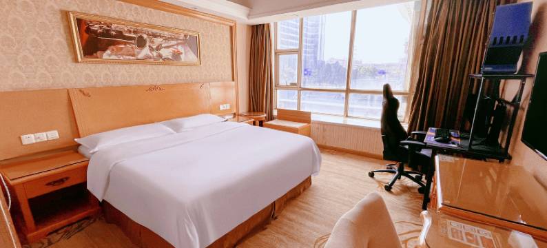 竞放电竞酒店(光明大仟里购物中心店)图片