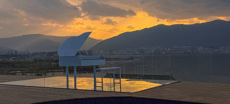 怡致酒店(大理洱海公园店)图片