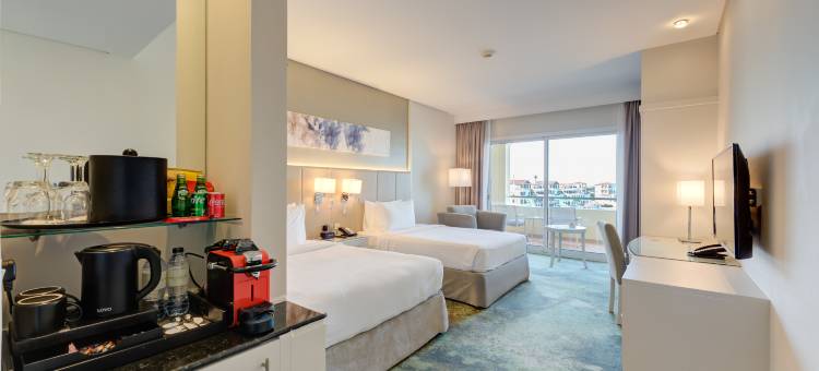 千禧湖景酒店(Millennium Lakeview Hotel Formerly Copthorne Lakeview Hotel)图片