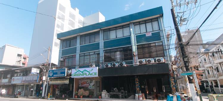 GREN PLACE near Baclaran Airport Road by RedDoorz图片