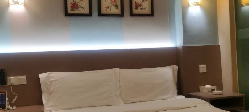 珠海现代商旅酒店(海滨公园情侣路店)图片