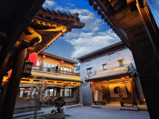 鹿鸣轩四合院民宿(大同古城店)