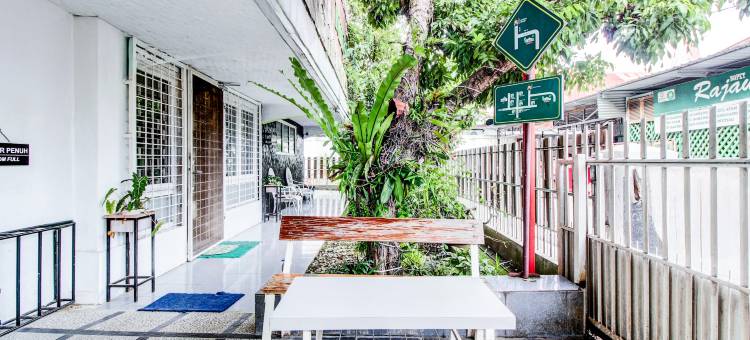 近伊玛目邦佐尔广场的O酒店(Hotel O Jalan Jenderal Sudirman Near Imam Bonjol Square)图片