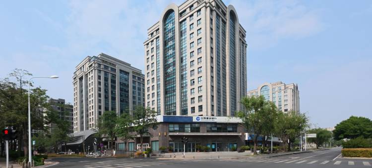 希恩商务酒店(郑东万象城省政府店)图片