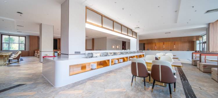 乌苏渝龙大酒店图片