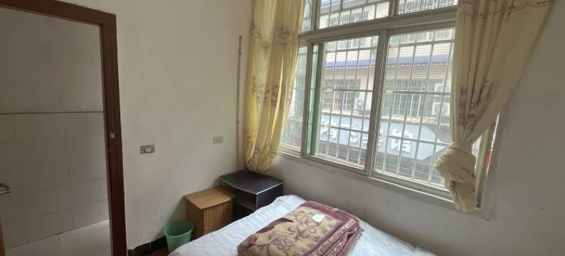 六枝特区天悦宾馆图片