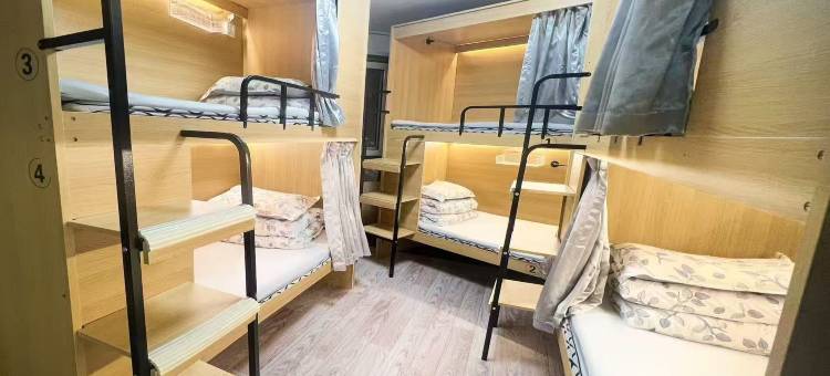 菠萝屋女生青年旅舍(天津站地铁站店)图片