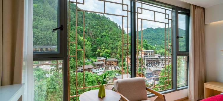 漫旅时光全景民宿(西江千户苗寨观景台店)图片