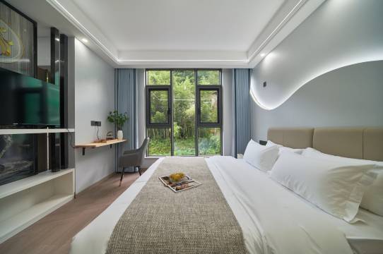 巧遇MEET·花园设计师度假美宿(三清山港首索道店)