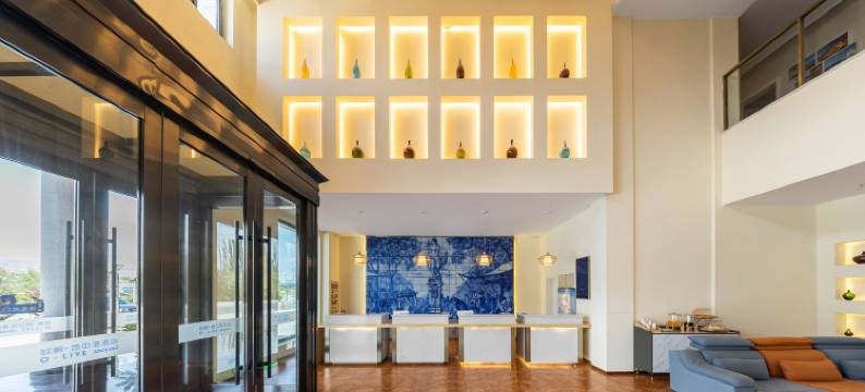 欧暇·地中海酒店(嘉峪关观礼古镇高铁南站店)图片