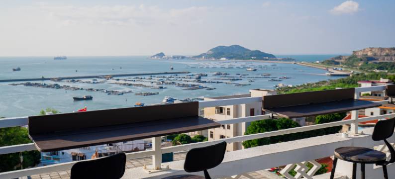 珠海半山石筑民宿(桂山岛店)图片