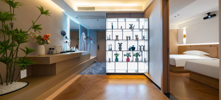 汕头菲乐·美居酒店(万象城龙眼南路美食街店)图片