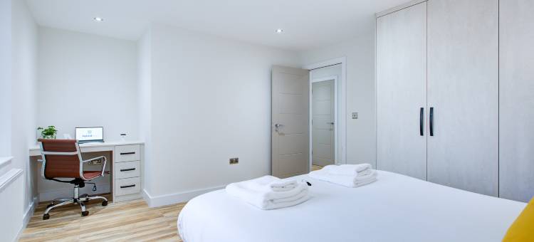 Hybrid Resi - 阿克斯布里奇的混合式住宅(Hybrid Resi - Uxbridge with onsite car parking, near London Heathrow Airport)图片