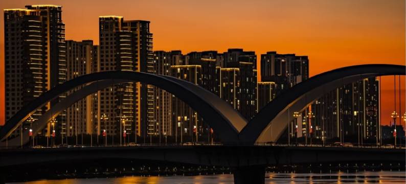 辽阳·君程酒店(白塔区辽宁建筑职业学院店)图片