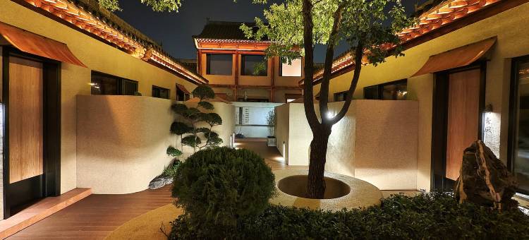 青墨·私汤·温泉民宿(忻州古城店)图片