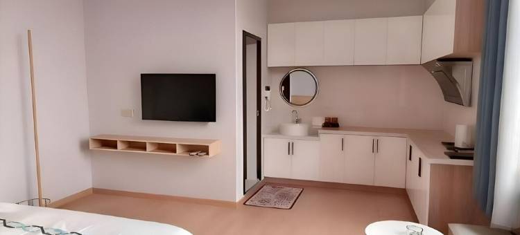 五原慕尚轻居酒店图片