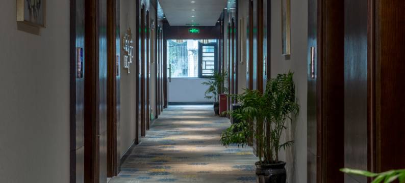 凯里馨实尚酒店(凯里市区万达广场店)图片