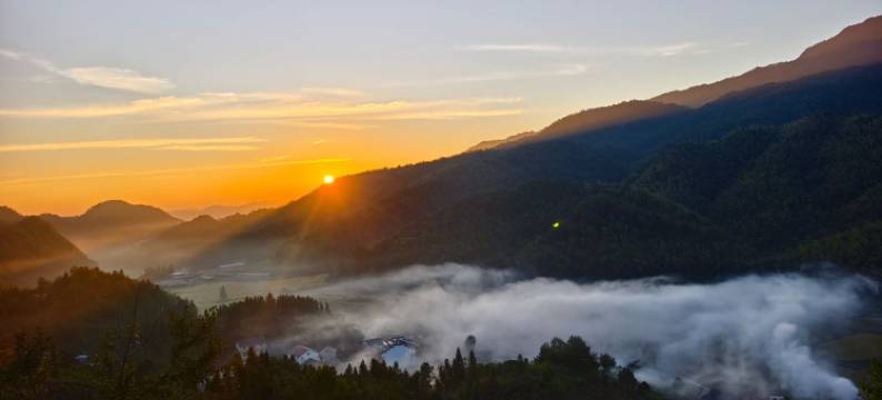 石台奇峰远山客栈图片