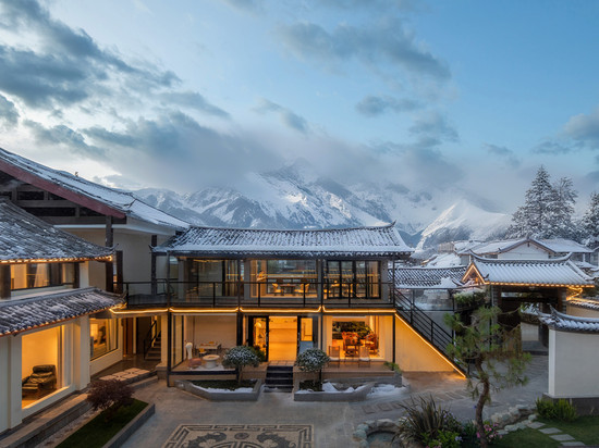 梨下慢·倦归|Romantic ·360º观日照金山度假庭院(白沙古镇店)