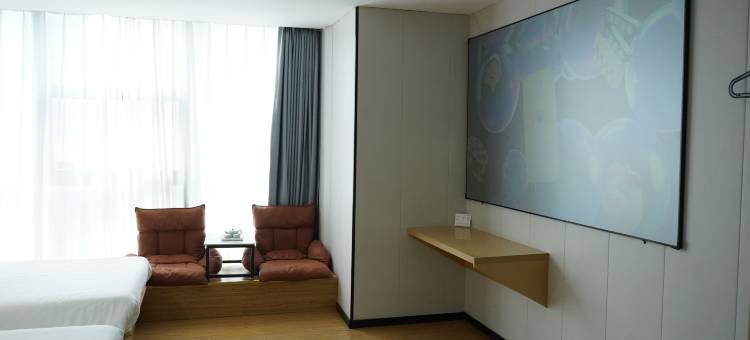 亚悦酒店(重庆解放碑步行街洪崖洞店)图片