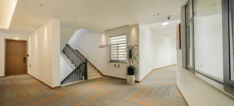 清伴·湖泉美宿(弥勒红河水乡店)图片