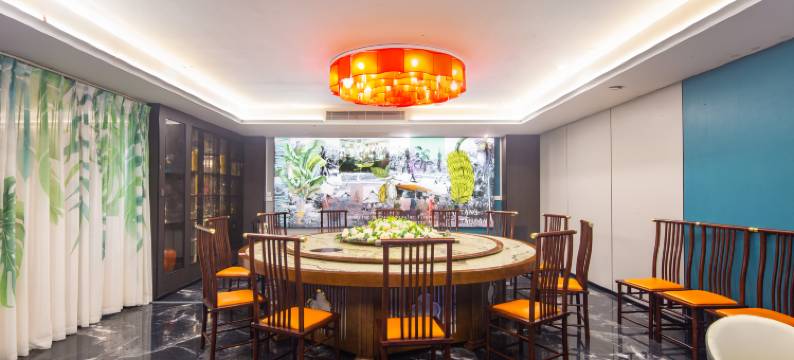 小鹿辰客·金宝莱酒店(琼海高铁站店)图片