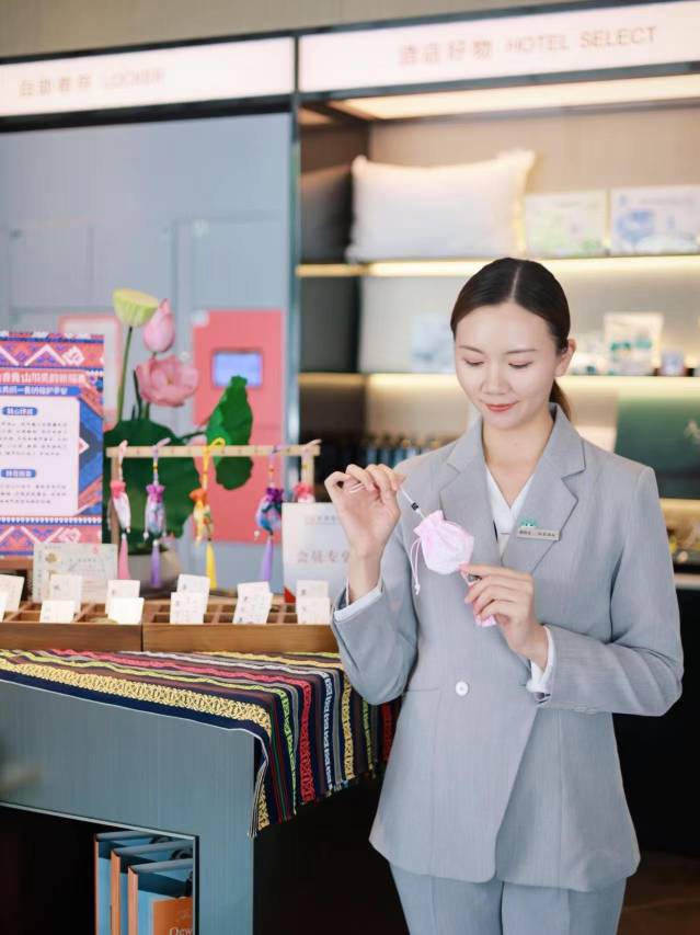 柏曼酒店(南宁金湖广场埌西地铁站店)图片
