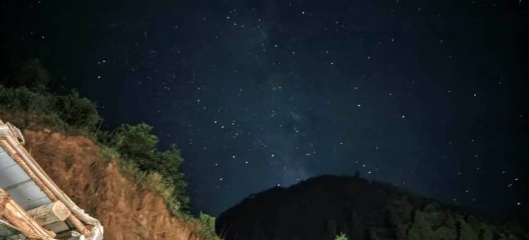 览山小筑图片