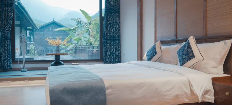 多依河浪哨文化旅游度假区图片