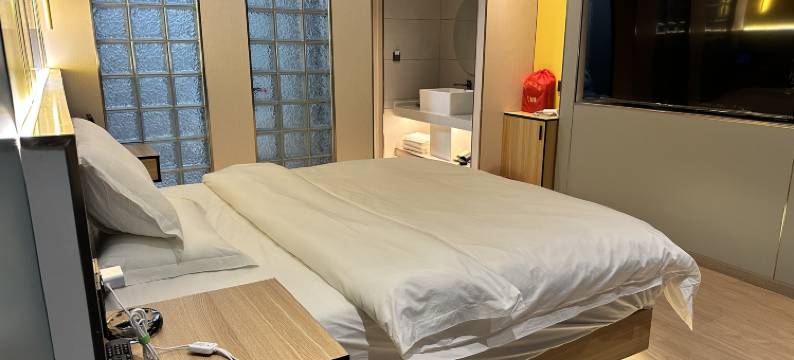 赫章梵云里酒店图片