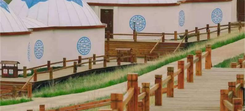 额尔古纳河乌兰山度假营地图片