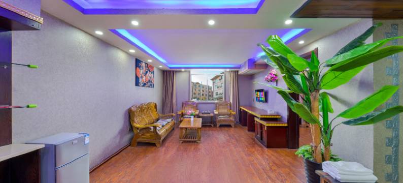 景洪楠木啰娜酒店图片