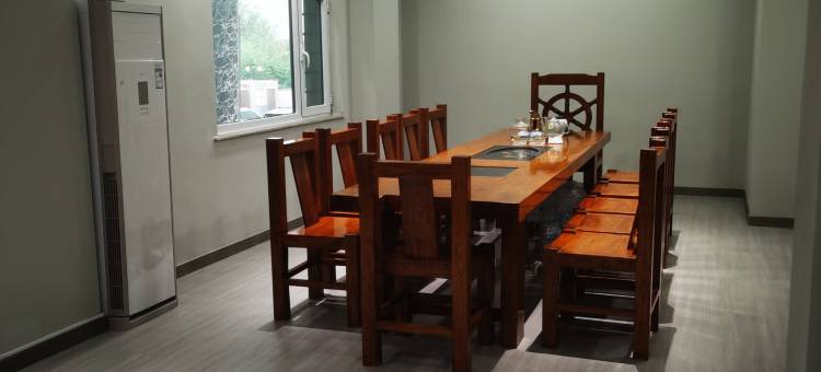 烟台万通假日酒店(养马岛店)图片