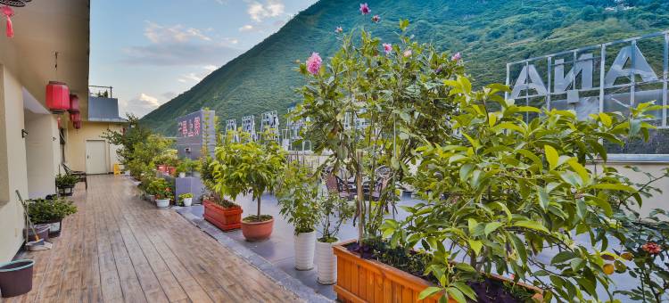 希岸·轻雅酒店(泸定延安路店)图片