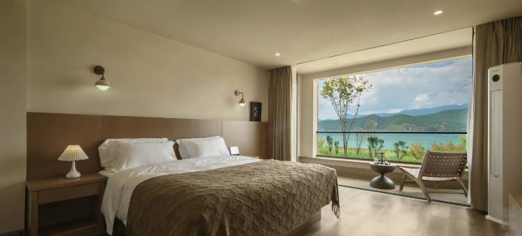 泸沽湖吕娘子客栈图片