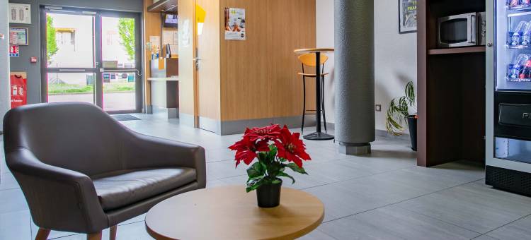 北圣特拉斯堡工匠民宿酒店(B&B Hotel Strasbourg Nord Artisans)图片