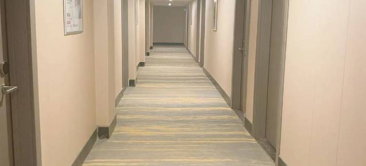 怡徕酒店(信阳火车站店)图片