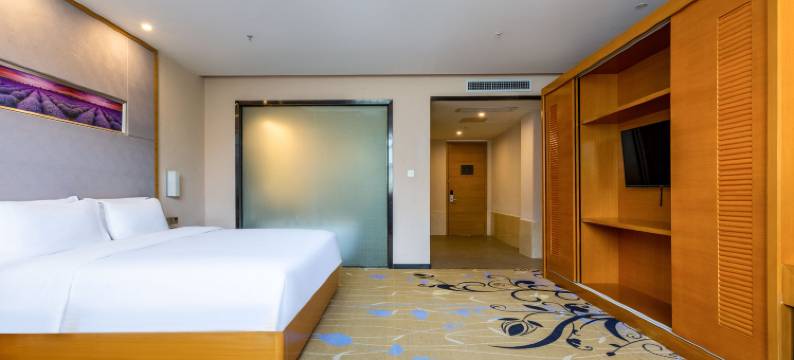 丽坤酒店(云岩万达广场店)图片