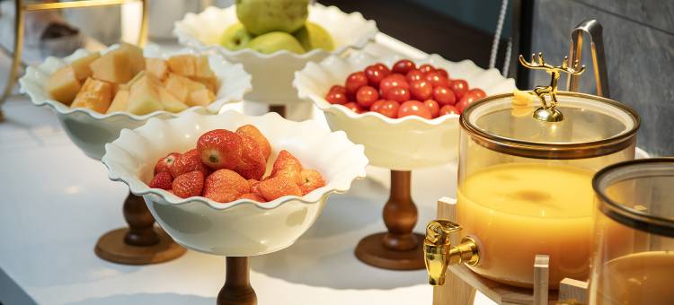 陌上轻居酒店(濮阳中心广场人民路店)图片