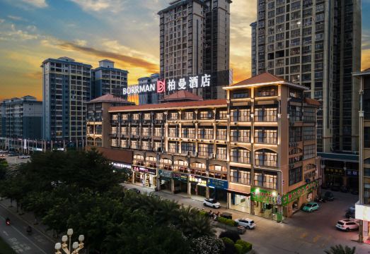 柏曼酒店（来宾武宣店）外景图