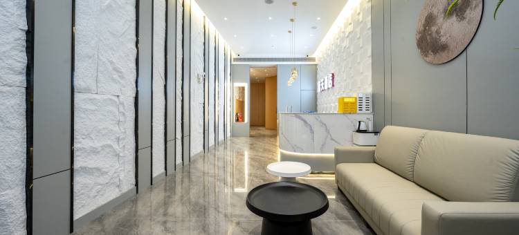 蓝天酒店(大竹中学本部煌歌广场店)图片