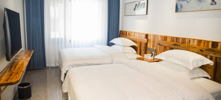 紫沄轩酒店(思茅区茶马古城店)图片