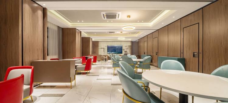 白玉兰酒店(绩溪高铁站店)图片