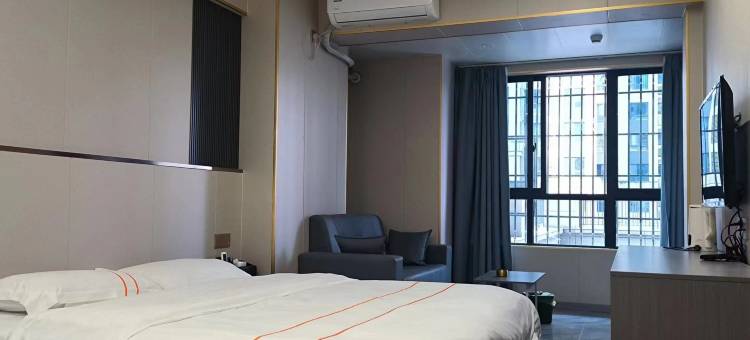 明发国际公寓(广安吾悦广场店)图片