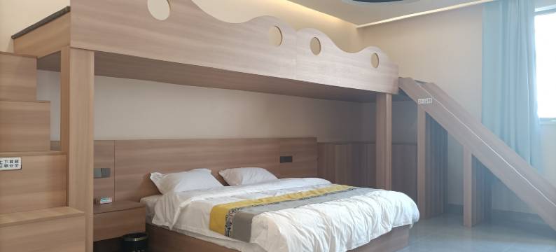 观海听澜民宿(烟台观海路店)图片