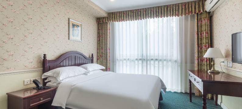 橡树林酒店(重庆南坪万达广场会展中心店)图片