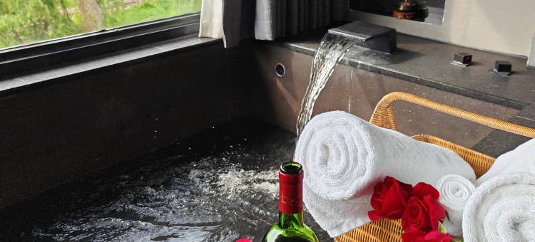 花筑·腾冲青岩温泉收藏酒店(和顺古城店)图片